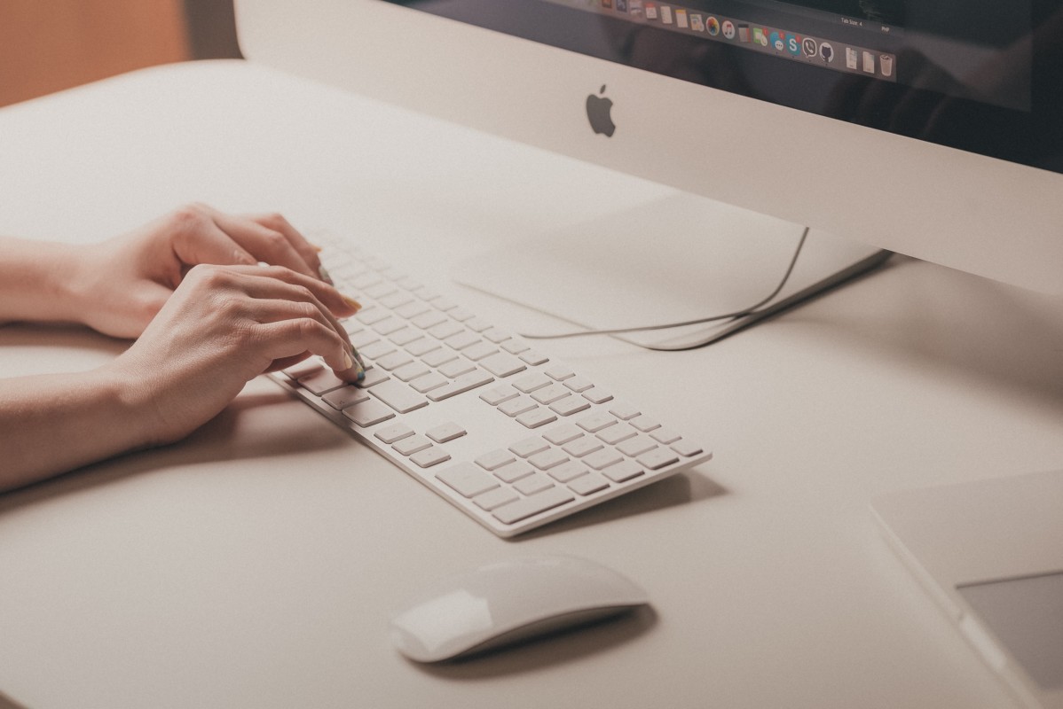 Scrivener vs. Novlr – Which is the Best Writing Software For You?
