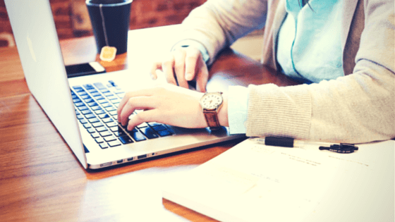 mental-health-online-laptop
